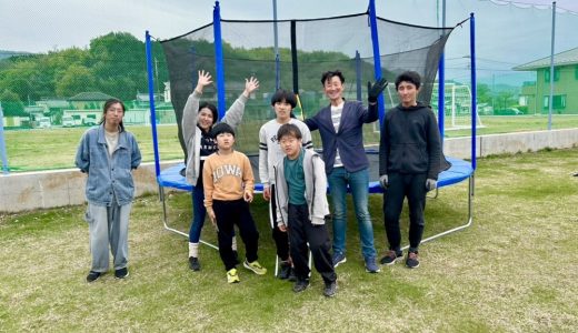 巨大トランポリン組み立て完了！